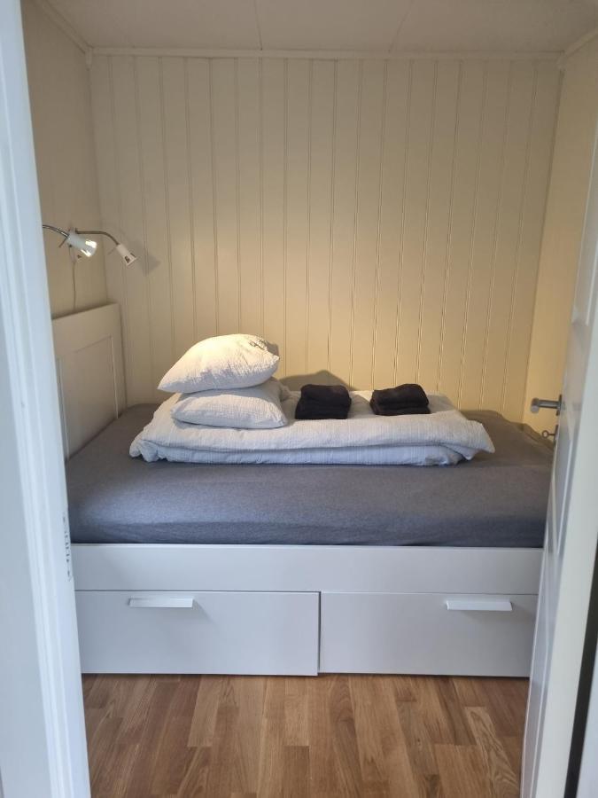 Feriehus Ved Sjoen Tomra Kültér fotó